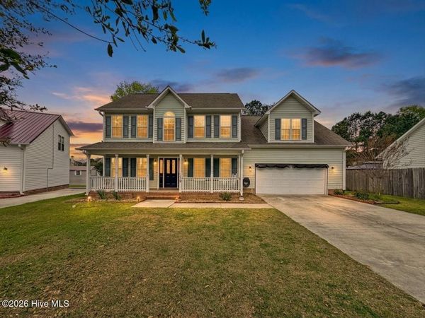 120 Birdie Court, Jacksonville, NC 28540
