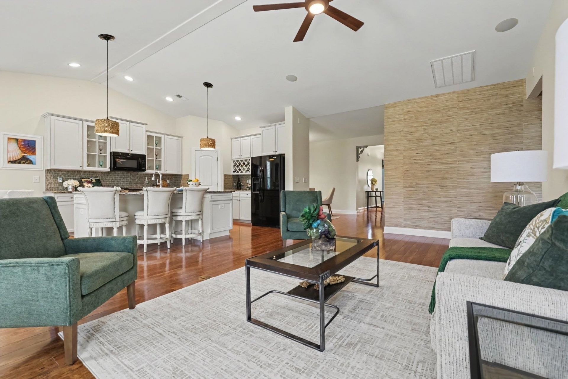 1786 Orchard Dr. Photo 14