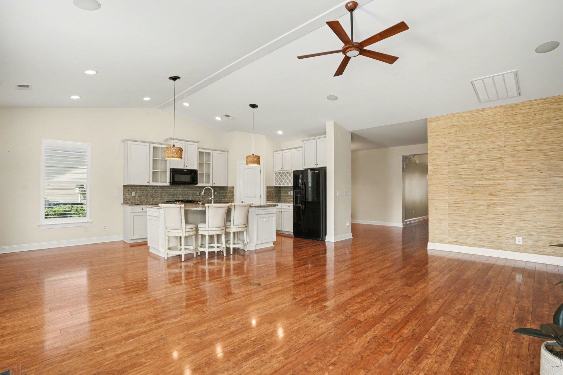 1786 Orchard Dr. Photo 19