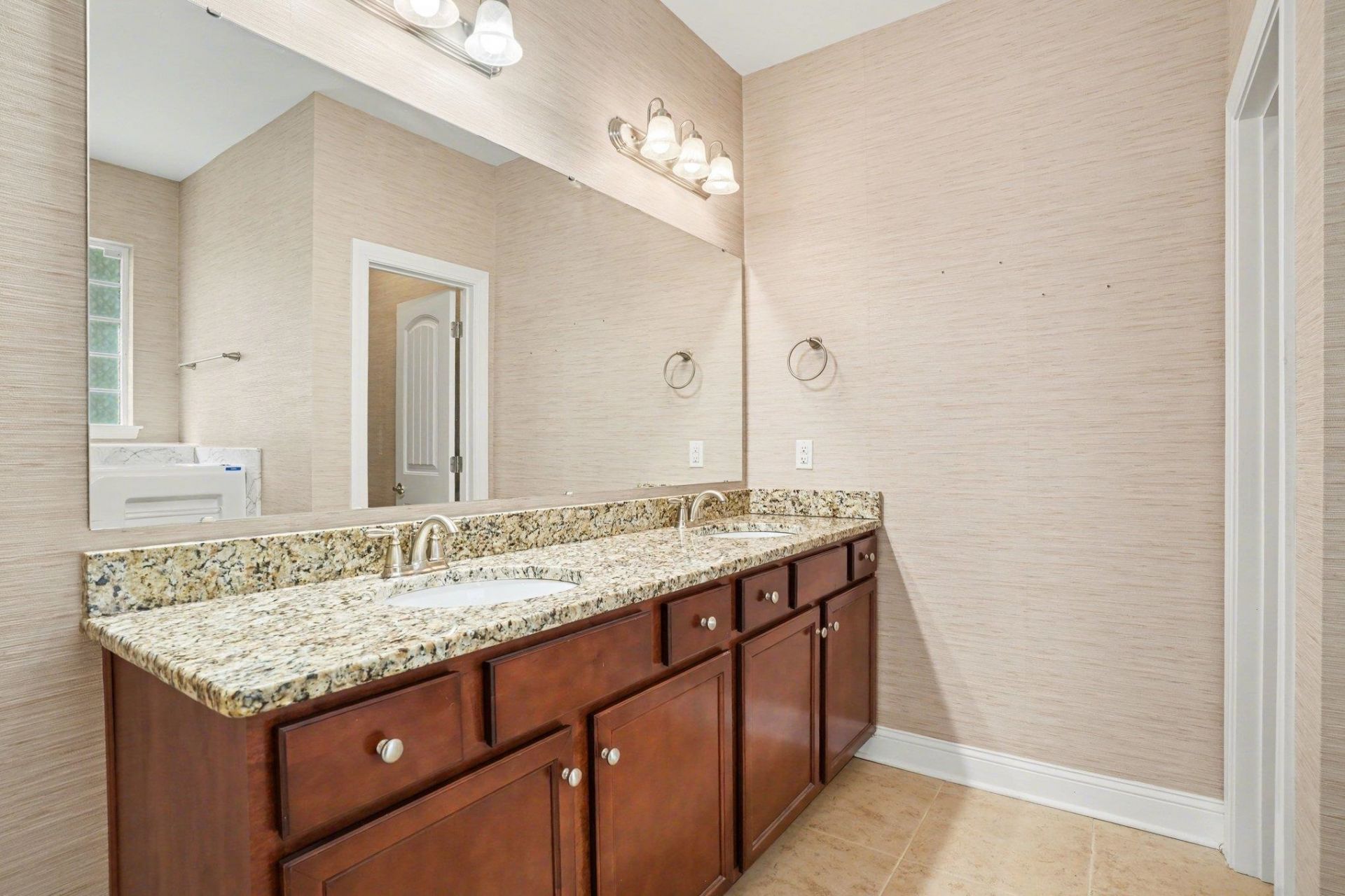 1786 Orchard Dr. Photo 37