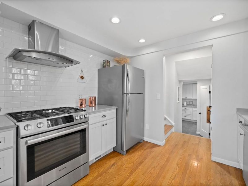 18500 Edgewood Drive, Rocky River, OH 44116 Photo 14