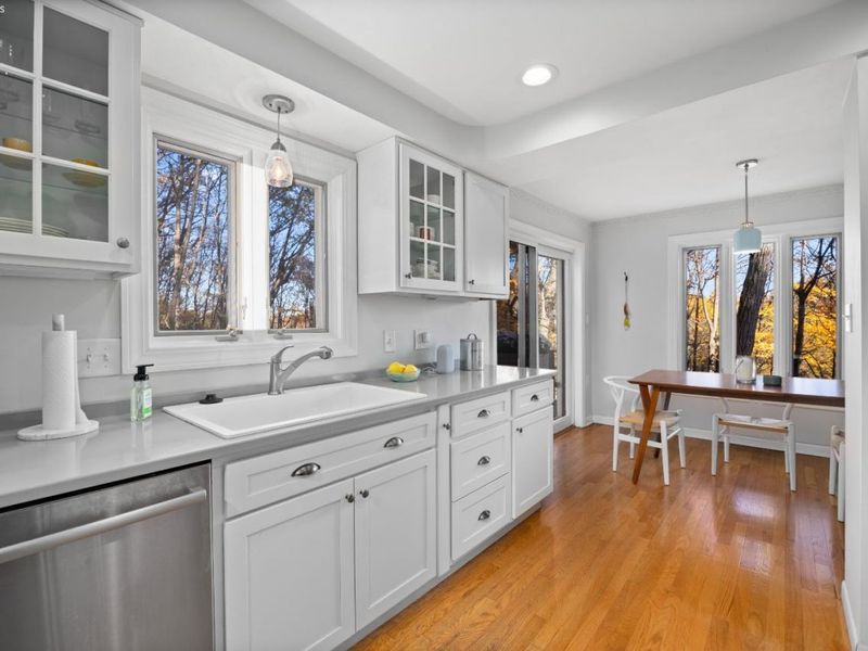 18500 Edgewood Drive, Rocky River, OH 44116 Photo 15