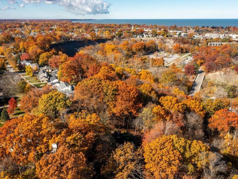 18500 Edgewood Drive, Rocky River, OH 44116 Photo 59