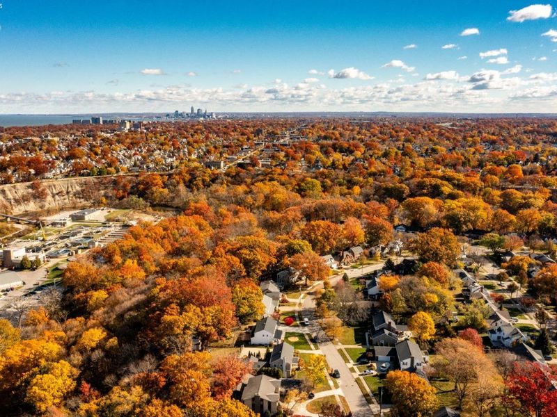 18500 Edgewood Drive, Rocky River, OH 44116 Photo 69