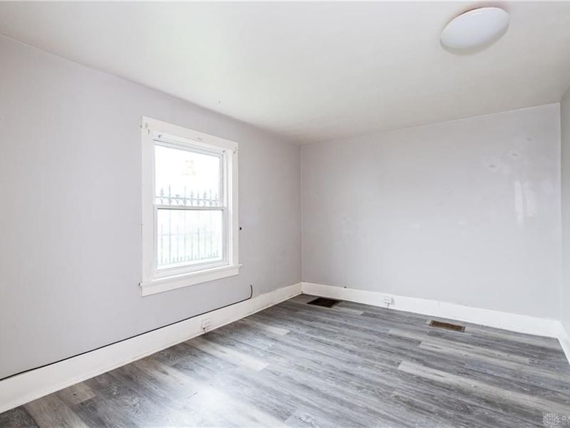 432 N Gettysburg Avenue, Dayton, OH 45417 Photo 12