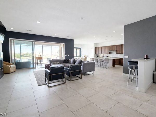 11386 Villa Bellagio Drive , Las Vegas, NV 89141