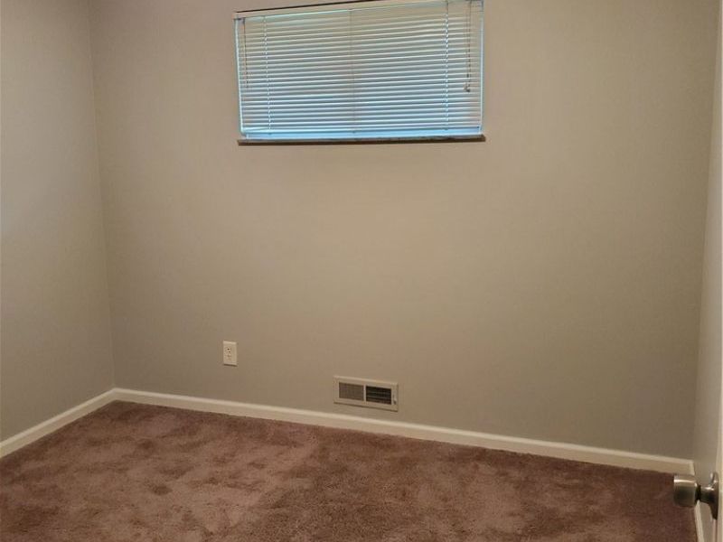 10755 Albion Road, North Royalton, OH 44133 Photo 8