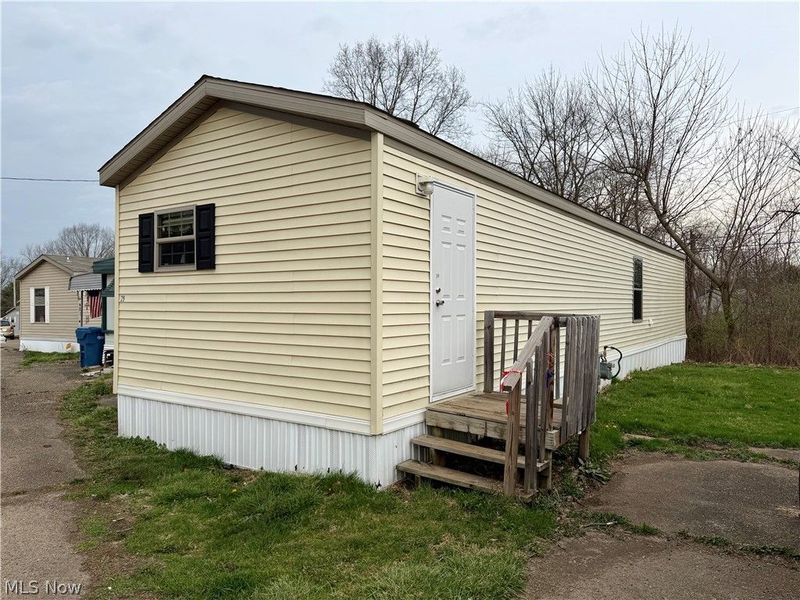2606 Lincoln Way W, Unit 29, Massillon, OH 44647 Photo 2