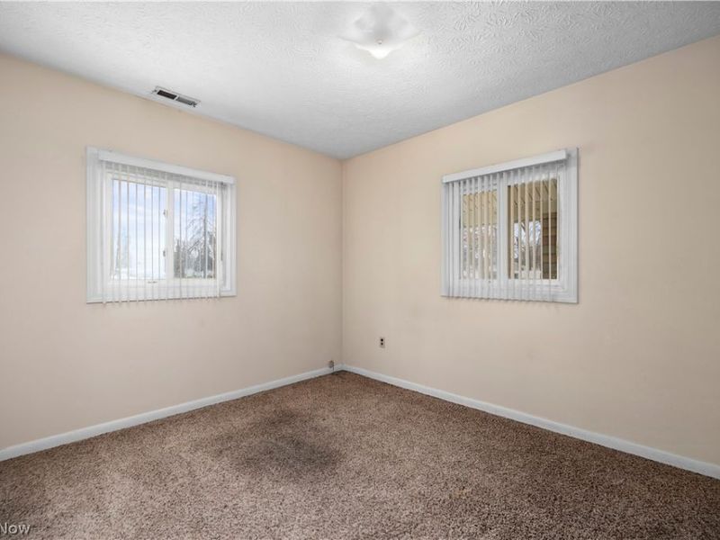 142 Parmely Avenue, Elyria, OH 44035 Photo 22