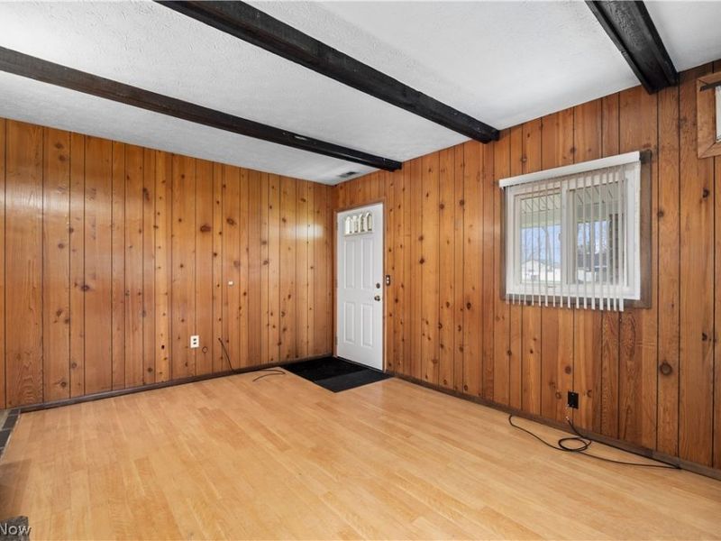 142 Parmely Avenue, Elyria, OH 44035 Photo 9