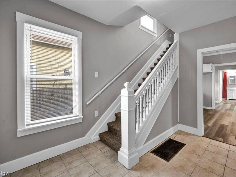 127 E 35th Street, Lorain, OH 44055 Photo 13