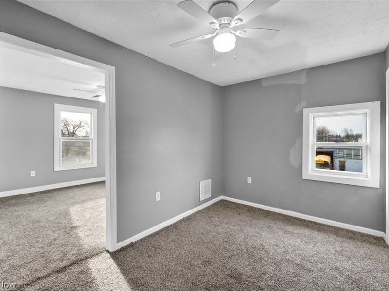 127 E 35th Street, Lorain, OH 44055 Photo 17