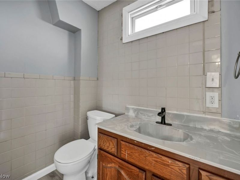 127 E 35th Street, Lorain, OH 44055 Photo 27