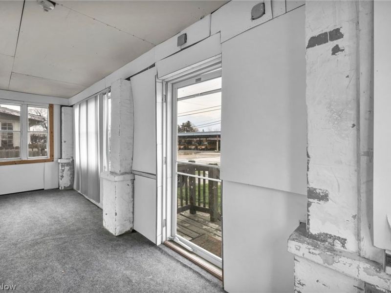 127 E 35th Street, Lorain, OH 44055 Photo 3