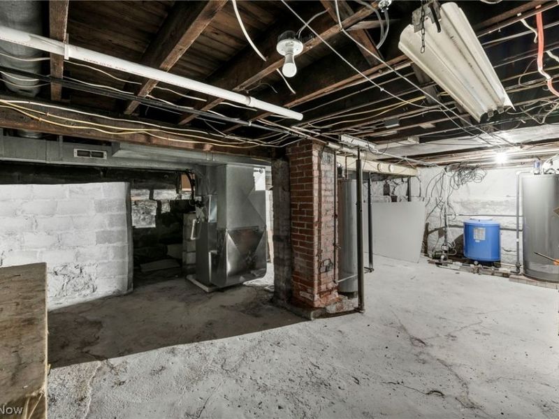 127 E 35th Street, Lorain, OH 44055 Photo 32