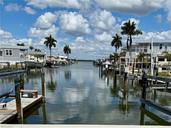 19 Spanish Main, FORT MYERS BEACH, FL 33931