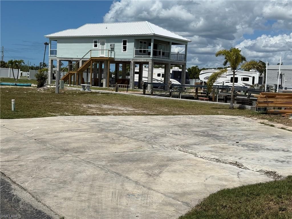 19 Spanish Main, Fort Myers Beach, FL 33931 Photo