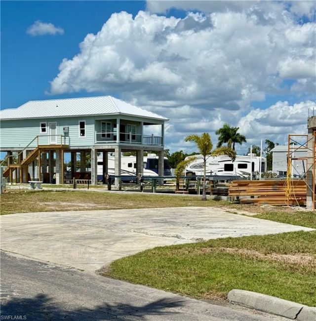19 Spanish Main, Fort Myers Beach, FL 33931 Photo