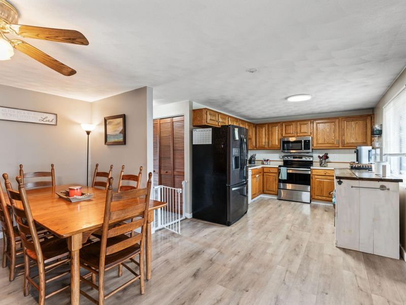 7039 Monte Carlo Drive, Englewood, OH 45322 Photo 9