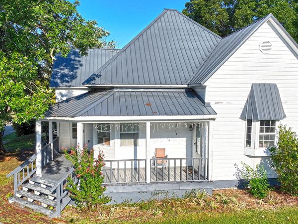 430 Ohio Ave, Etowah, TN 37331