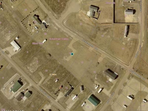 208 ACKERMAN Drive , Devils Lake, ND 58301