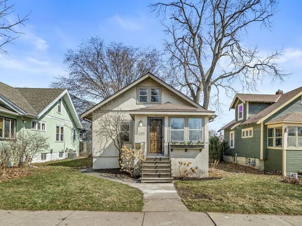 4225 Oakland Avenue, Minneapolis, MN 55407