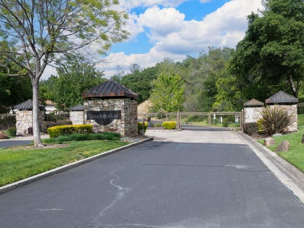 1301 Lomita Ct, El Dorado Hills, CA 95762