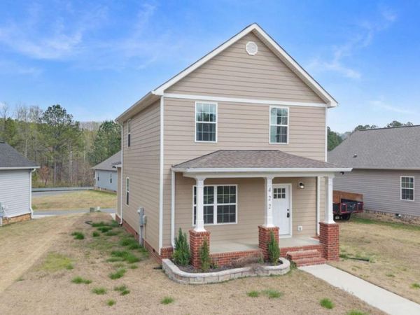 422 Coahulla Creek Drive, Dalton, GA 30721