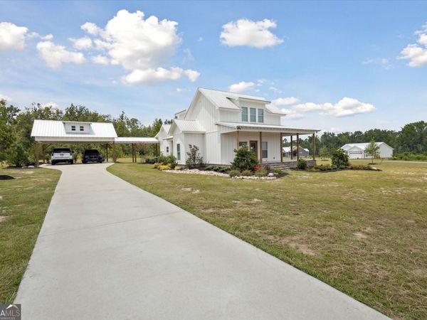 1513 Paris Avenue, Swainsboro, GA 30401