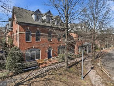 1142 N JACKSON STREET, ARLINGTON, VA 22201