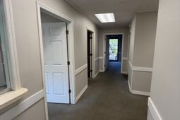 120 Springhall Drive photo 4