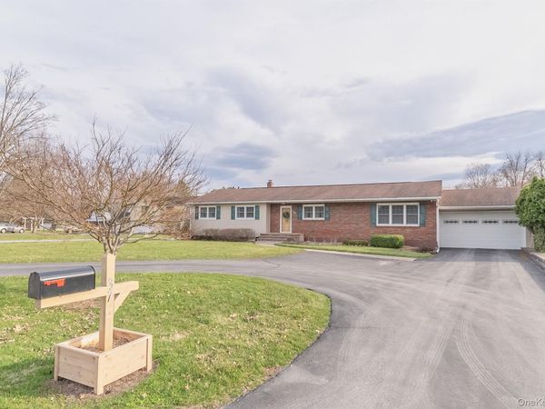 37 Spaulding Lane, Saugerties, NY 12477