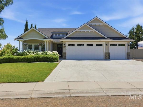 319 Sunderland St, Caldwell, ID 83605