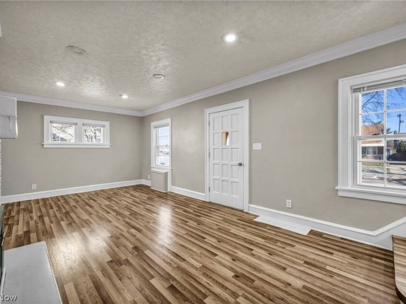 17913 Flamingo Avenue, Cleveland, OH 44135 Photo 14