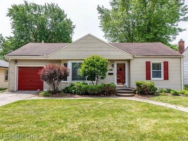 4313 Berkshire Road , Royal Oak, MI 48073