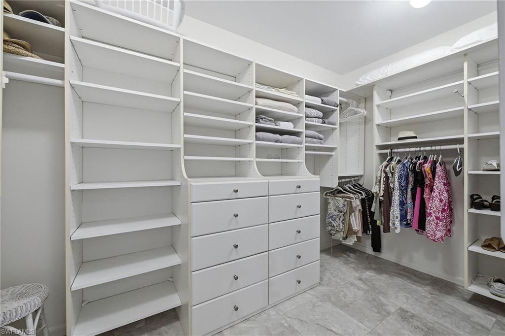 4031 Gulf Shore Blvd N, Unit 3B, Naples, FL 34103 Photo