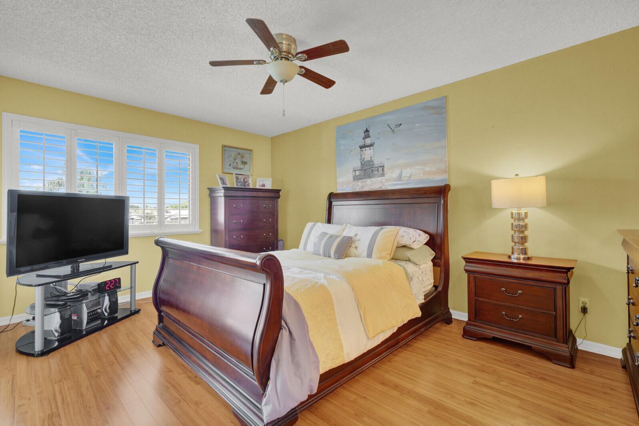 6901 SE Constitution Boulevard, Unit 204, Hobe Sound, FL 33455 Photo