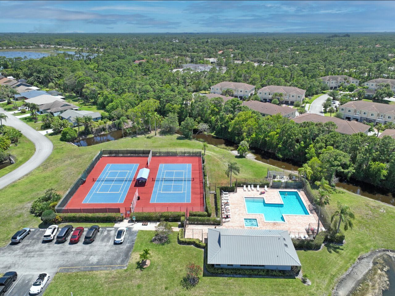 6901 SE Constitution Boulevard, Unit 204, Hobe Sound, FL 33455 Photo