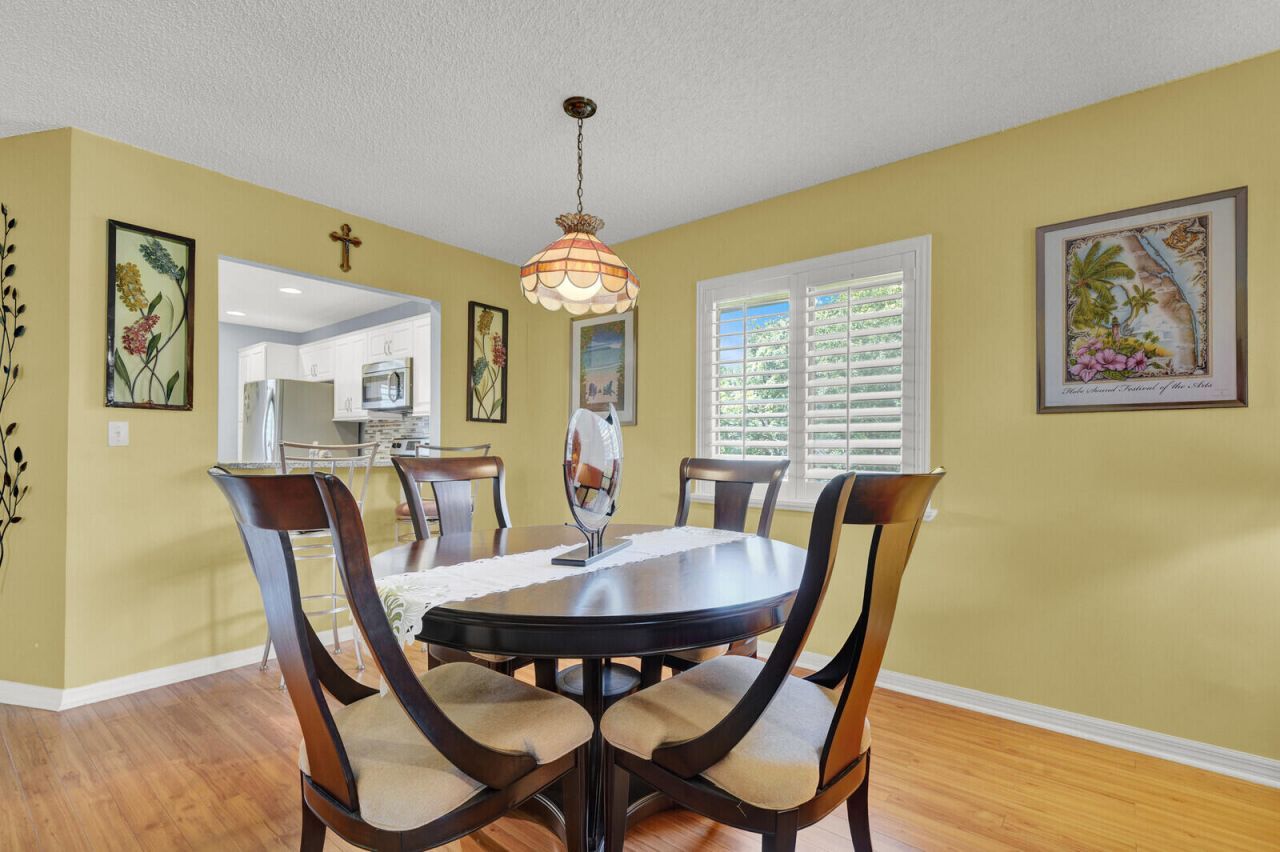 6901 SE Constitution Boulevard, Unit 204, Hobe Sound, FL 33455 Photo