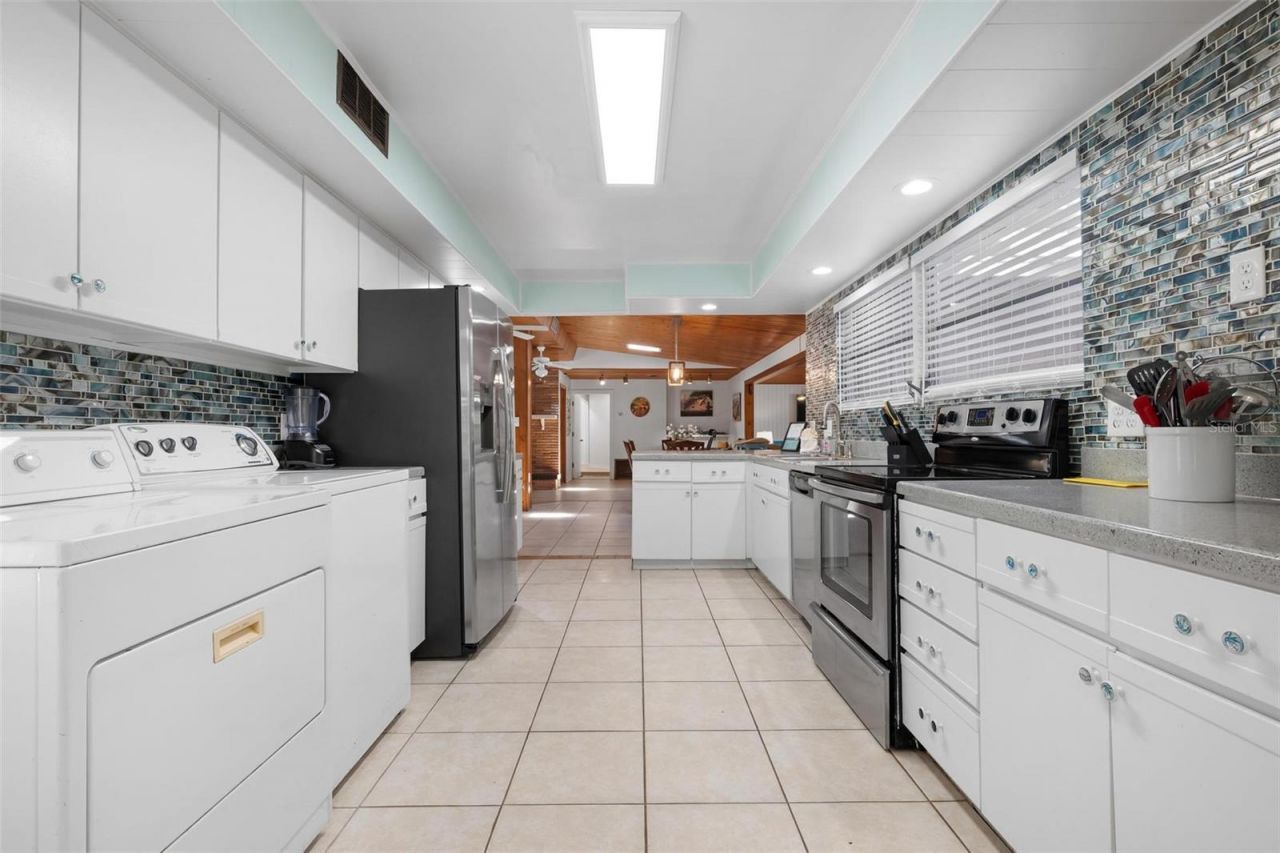 6201 6th Avenue Nw, Bradenton, FL 34209 Photo