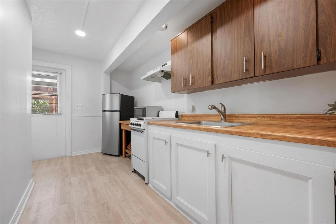 6201 6th Avenue Nw, Bradenton, FL 34209 Photo