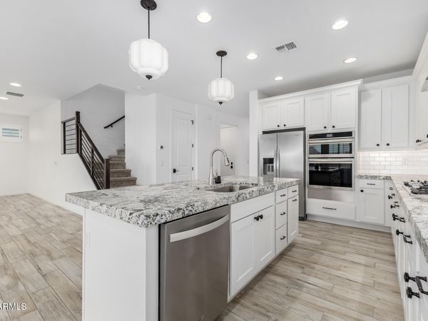 5632 E SANDIA Street, Mesa, AZ 85215