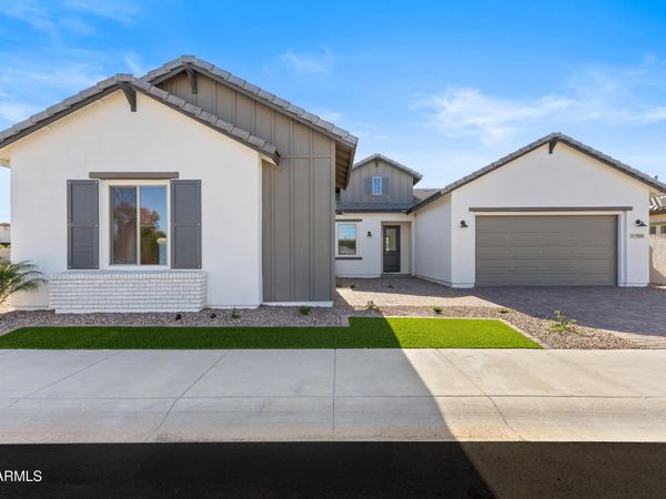 7561 W EVANS Drive, Peoria, AZ 85381