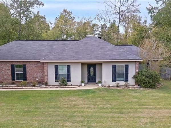 106 SHADY CREST Avenue, Deville, LA 71328