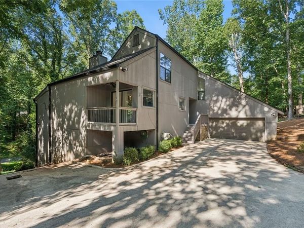 5623 High Harbor Point, Gainesville, GA 30504