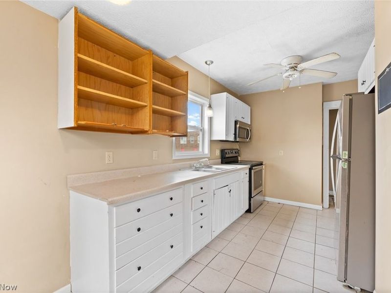 16 Palmetto Avenue, Akron, OH 44301 Photo 13