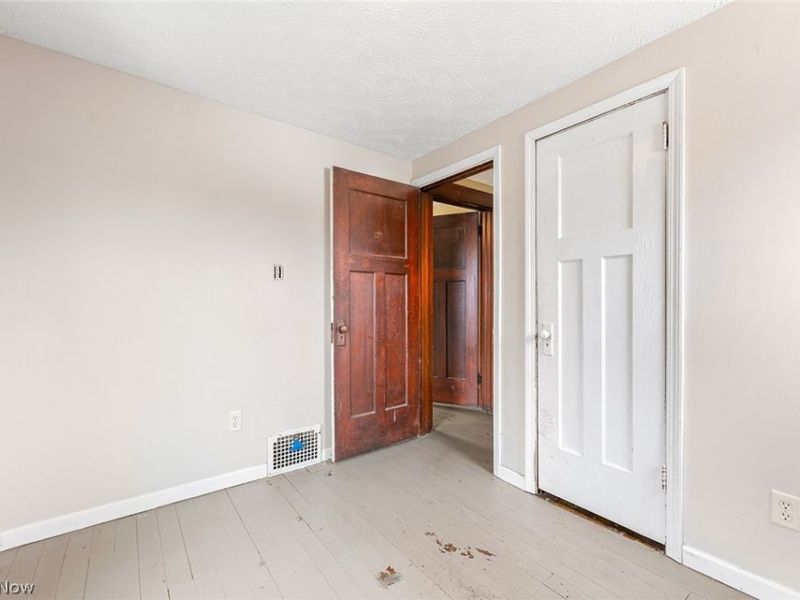 16 Palmetto Avenue, Akron, OH 44301 Photo 20