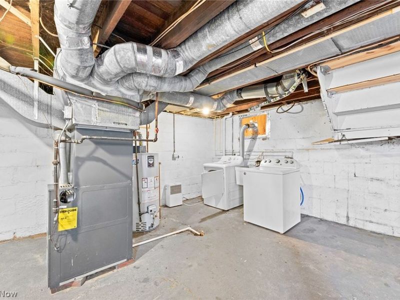 16 Palmetto Avenue, Akron, OH 44301 Photo 34