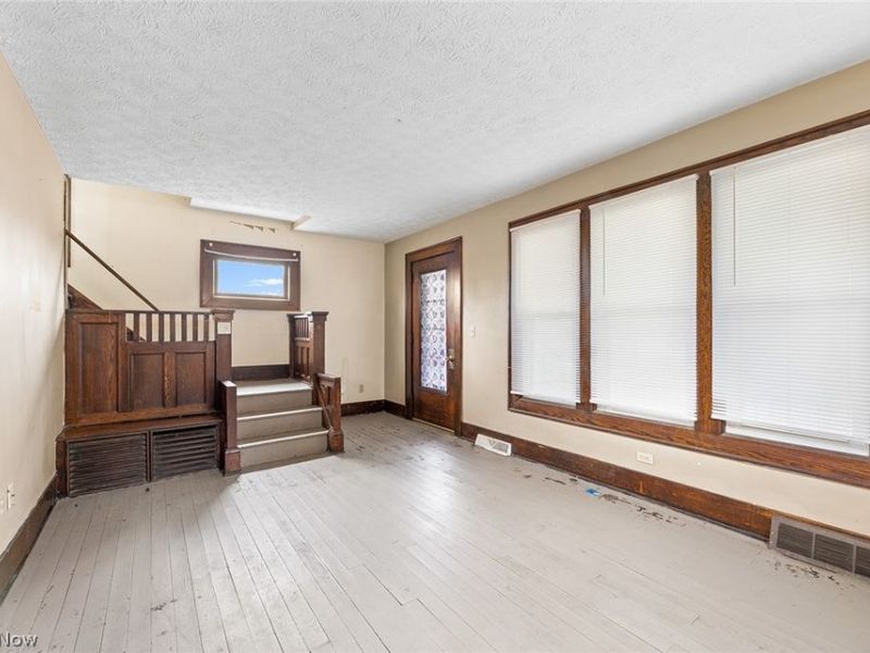 16 Palmetto Avenue, Akron, OH 44301 Photo 4