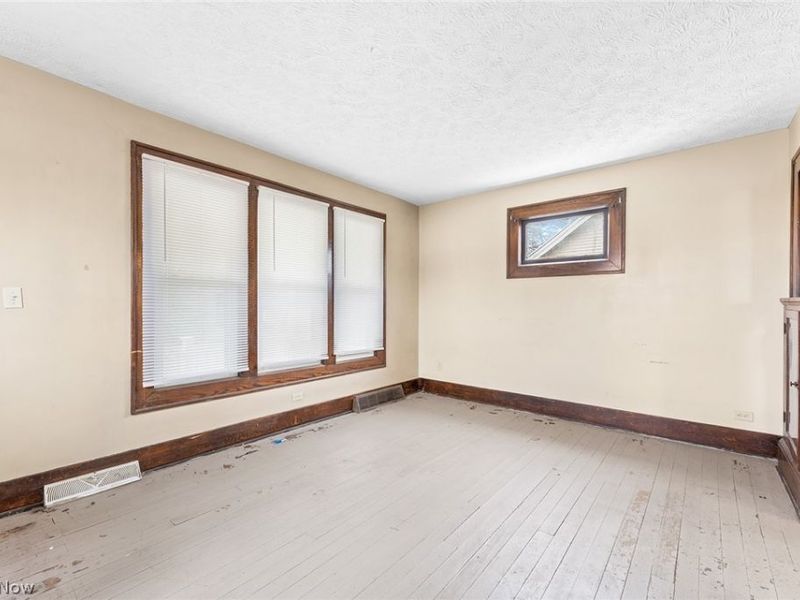 16 Palmetto Avenue, Akron, OH 44301 Photo 6